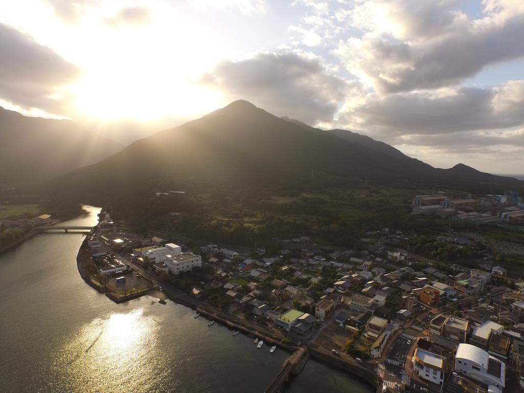 Miyanouraso Hotel Yakushima  Exterior photo